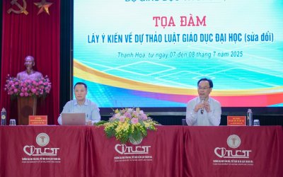 TỌA ĐÀM LẤY Ý KIẾN VỀ DỰ THẢO LUẬT GIÁO DỤC ĐẠI HỌC (SỬA ĐỔI) TẠI TRƯỜNG ĐẠI HỌC VĂN HÓA, THỂ THAO VÀ DU LỊCH THANH HÓA